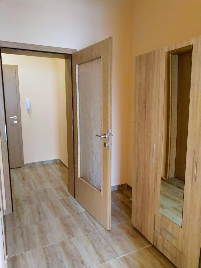 Studios Lyudiev Pomorie Exterior foto